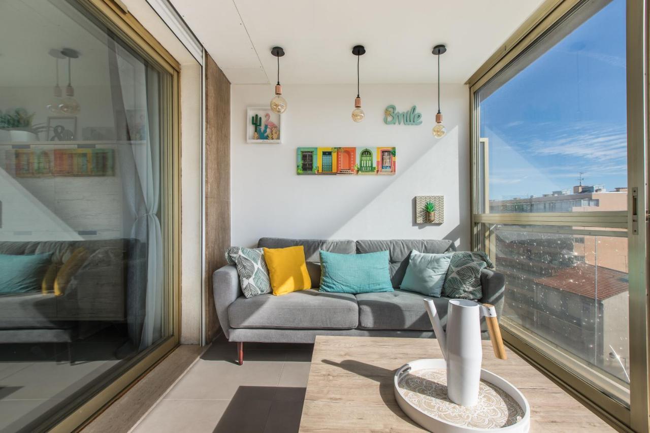Lb Vacation Rentals I Admire Panoramic Ocean Views Through Walls Of Windows Cannes Exterior foto